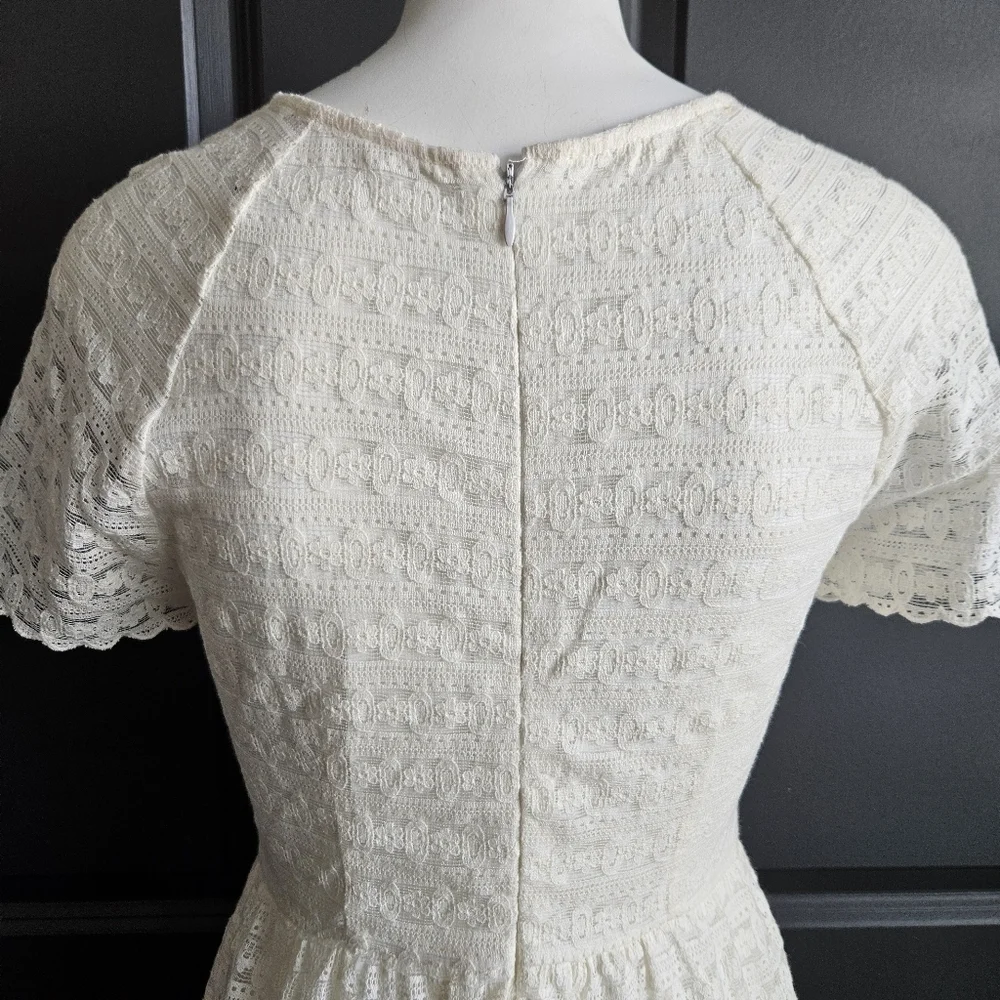 Free People Womens White Lace Overlay‎ Sz 6 Feminine Fairy